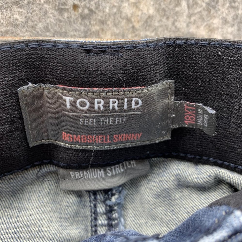 Torrid Jeans Men 18XT Adult Blue Denim Pants Bombshell Skinny Fit Outdoors - Picture 11 of 15